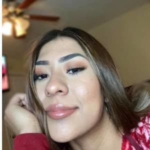 Meet your Posher, Lupita